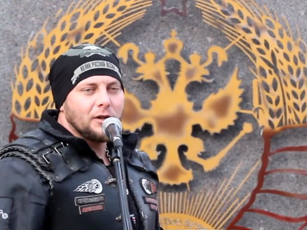У Луганську "Нічні вовки" відкрили "символ нової Росії". Скрін відео