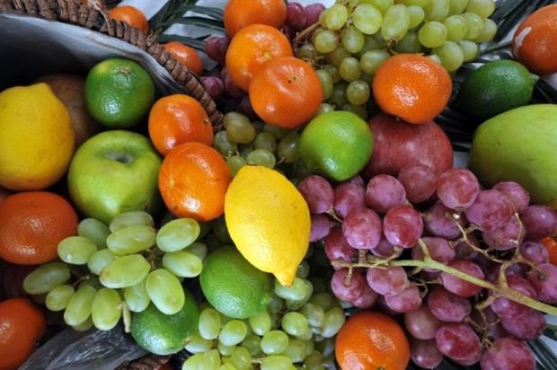 Турецькі фрукти. Фото: fast-images.ru.