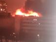 У Москві велика пожежа, чутно вибухи (фото, відео)