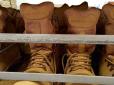 Скандал: У мережі почали продавати бойове взуття, призначене для воїнів АТО (відео)
