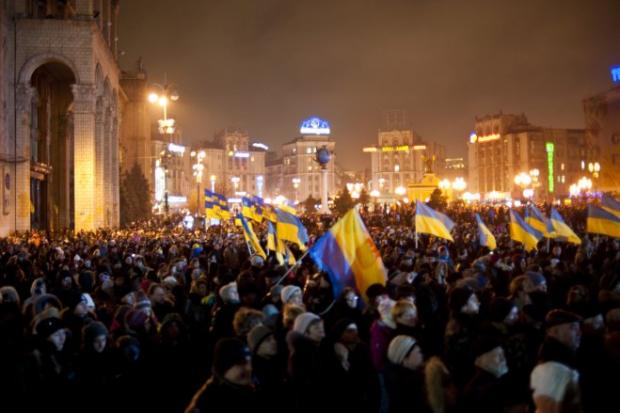 Українці на Майдані. Фото: rohatyn.com.ua.