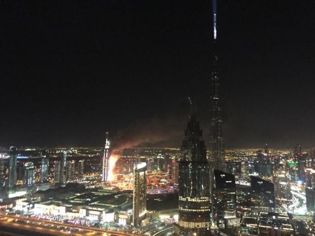 Пожежа у Дубаї. Фото: Преса України.