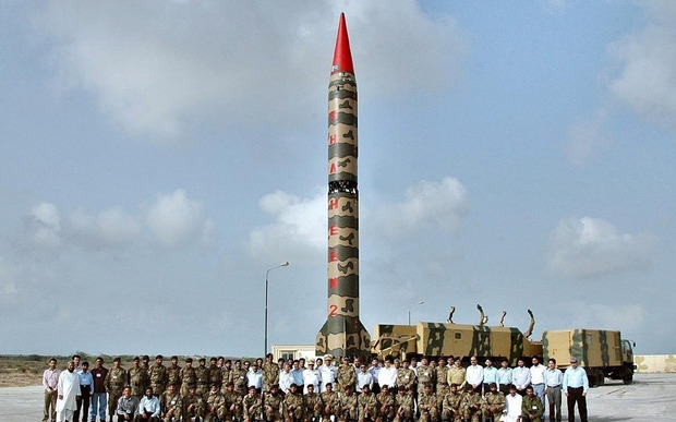 Пакистан пообіцяв знищити Іран ядерною зброєю у разі атаки на Саудівську Аравію