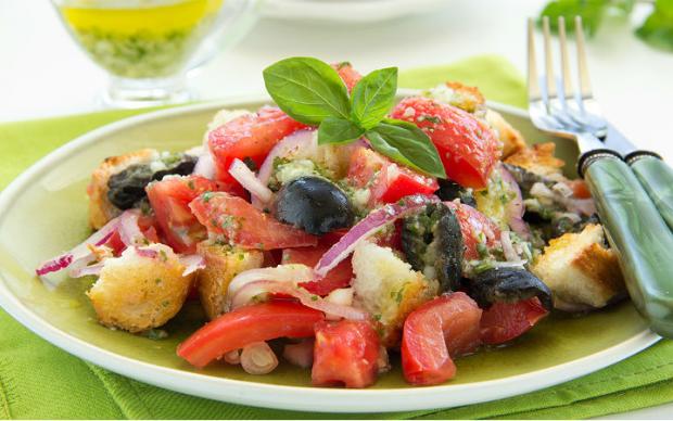 Італійський хлібний салат. Ілюстрація: www.anews.com.