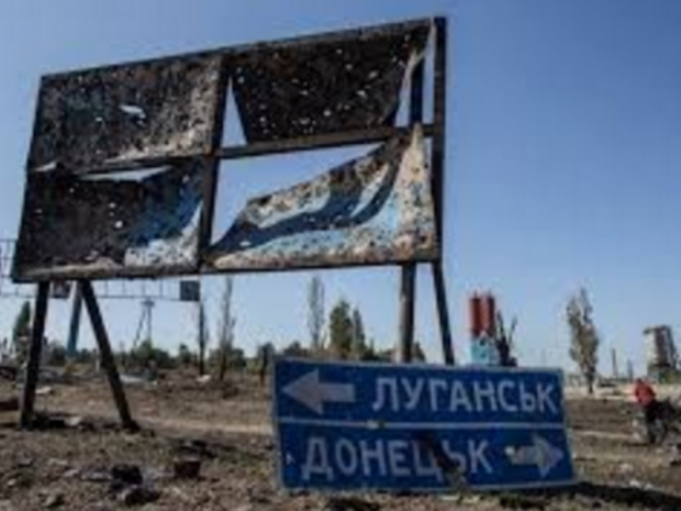 Донбас з допомогою Росії знищує сам себе. Ілюстрація:lnrnews.net