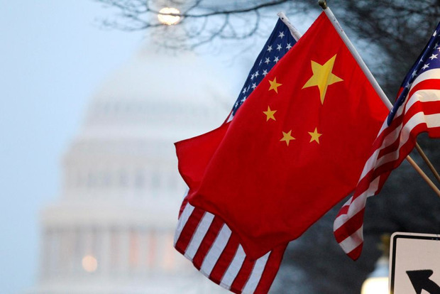 Дракон здувся: Вперше за 10 років економіка США збільшує відрив від китайської