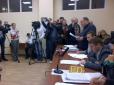 Спадкоємці Черновецького: одіозний суддя може повторно допомогти відібрати у Києва 147 га землі