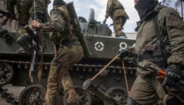 У районі Алчевська терористи проводять навчання з артилерією і танками. Ілюстрація:www.ukrinform.ua