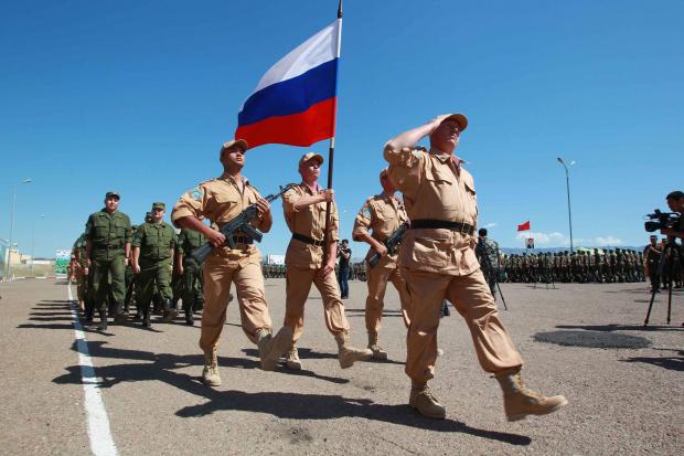 Російські військові. Фото: www.novoteka.ru.