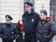 Аваков зі своїми 1.85 дотягнеться хіба що на ходулях: Поліцію Прикарпаття очолить найвищий працівник МВС (фотофакт)
