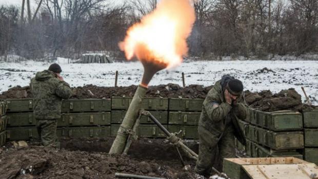 Терористи з мінометів обстрілювали Красногорівку і Зайцеве. Ілюстрація:www.bbc.com