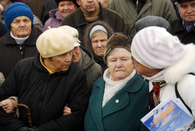 Донецькі пенсіонерки. Фото: istina.com.ua.