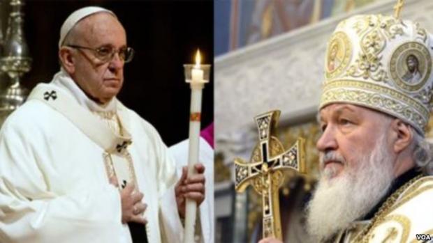 Папа Франциск і патріарх РПЦ Кирило. Ілюстрація:ukrainian.voanews.com