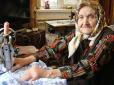 100-річна уродженка Чернігівщини шиє одяг і роздає її парафіянам у церкві