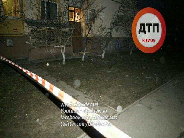 Вночі в Києві прогримів потужний вибух, - ЗМІ (фото)