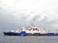Ворог близко: До Маріуполя підійшов прикордонний корабель Росії