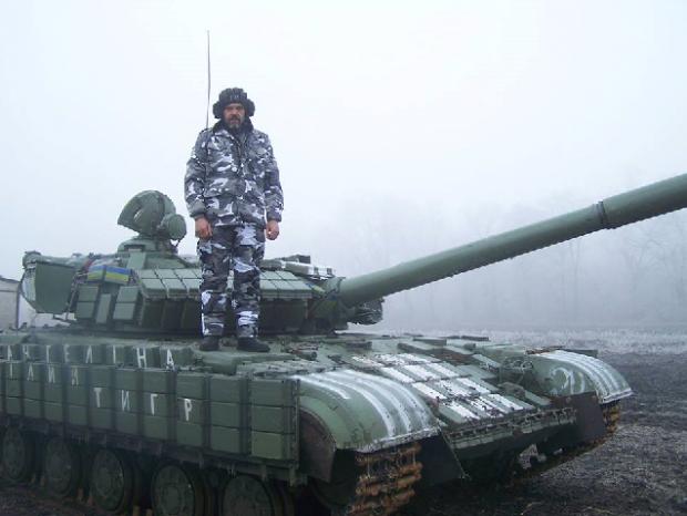 Танк батальона на фронте, зима 2015 г.