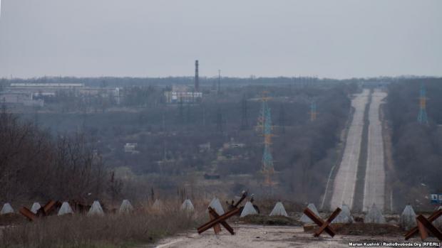 Неподалік від Авдіївської промзони. Ілюстрація:dn.depo.ua