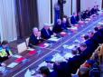 Несподівано: Помічниця Путіна прийшла на засідання Радбезу в жовто-блакитній шалі