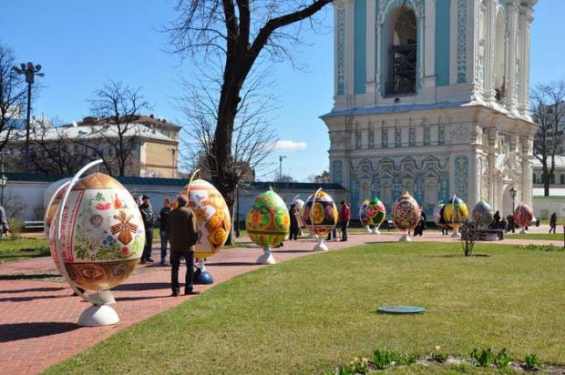 Всеукраїнський фестиваль писанок у столиці розпочнеться 23 квітня. Ілюстрація:www.myvin.com.ua