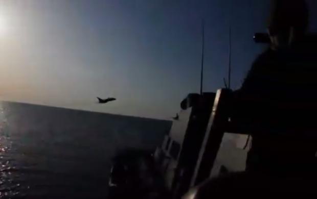Провокації російських військових літаків. Фото: скріншот з відео.