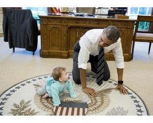 Обама приділив увагу дочці Дженніфер Псакі.