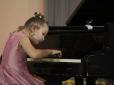 10-річна піаністка з Криму здобула для України перемогу на міжнародному конкурсі в Брюсселі