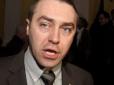 На засіданні Київради: Одіозного українського націоналіста облили фекаліями (відео)