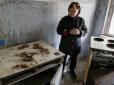 Вражаючий фоторепортаж: Мешканці  Прип'яті зайшли у власні оселі через 30 років після катастрофи