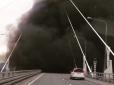 Скрепи задиміли: у Владивостоці військовий есмінець затьмарив небо чорним димом (фото)