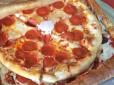 Безвідходне виробництво: В Нью-Йорку почали продавати незвичайну піцу