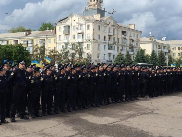 Патрульна поліція розпочала свою роботу у Слов'янську та Краматорську. Фото:Twitter
