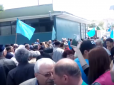 І хай скрепи лютують: В Криму залишаються сміливці, що вшанували пам'ять жертв депортації, незважаючи на спротив окупантів (відео)