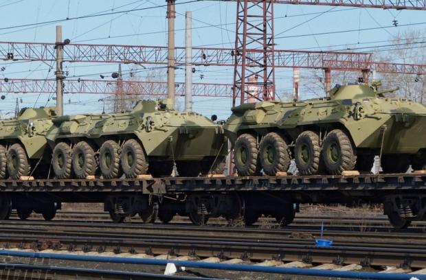 На територію України йдуть масові поставки важкого озброєння. Фото: ru.slovoidilo.ua