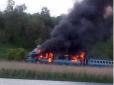 Прямо під час руху: На Вінниччині загорівся пасажирський потяг (фото)
