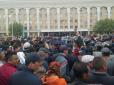 Майдан близько: У Казахстані неспокійно, режим б'ється в істериці (відео)