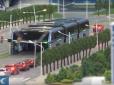 Мрія мегаполісу: У Китаї презентували автобус, який не боїться пробок і аварій (відео)