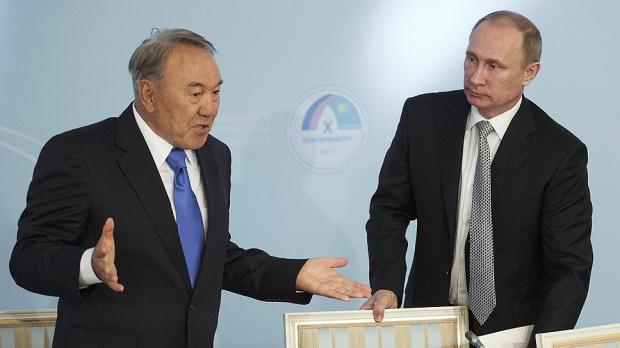 Назарбаєв і Путін. Ілюстрація:news-front.info