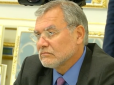 За плечима посаджений диктатор: Всесвітньовідомий прокурор візьметься за Януковича (відео)