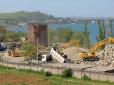 Пісок, що використовується при будівництві Керченського мосту, отруйний,  - документ