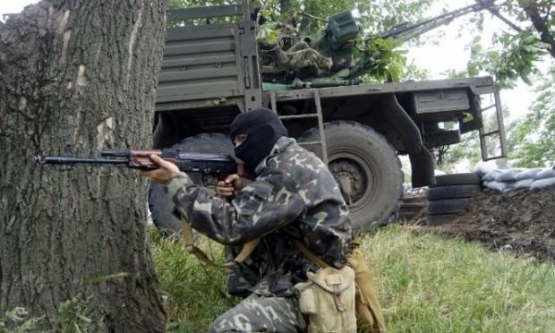 Терористи продовжують обстрілювати українські позиції. Ілюстрація:ipress.ua