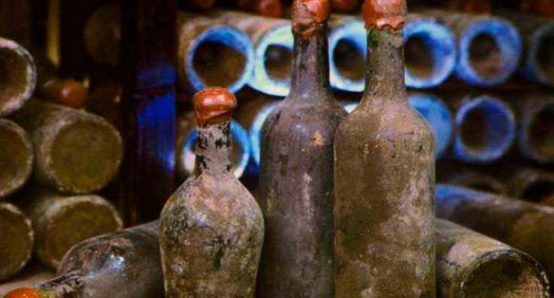 Найдавнішому в світі вину 6000 років. Фото: e-gorlovka.com.ua