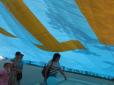 Центром Києва пронесуть 40-метровий кримськотатарський стяг