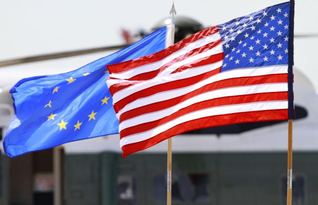 В Євросоюзі багато країн орієнтовані на США. Фото: novostimira.net