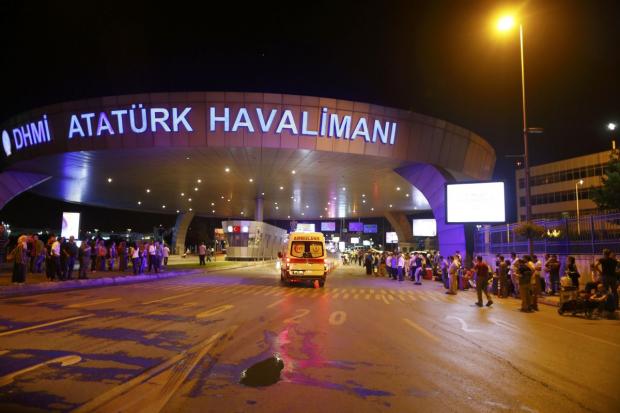 Теракт в Стамбулі. Фото:www.unian.ua