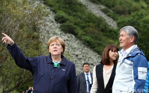 Ангела Меркель 14 липня прибула з робочим візитом до Киргизії. Фото: nv.ua