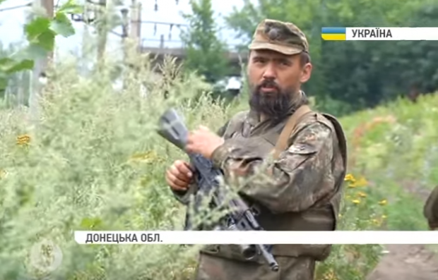 Захисники України розповіли про тактику терористів. Скріншот.