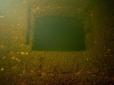 Дніпро зберігає чимало секретів: Дайвери знайшли на дні річки таємничу споруду (фото)