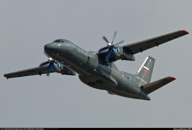Літак Ан-140. Фото: ЖЖ