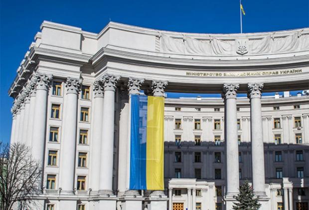 МЗС України закликає світ вплинути на Кремль. Ілюстрація:ostannipodii.com